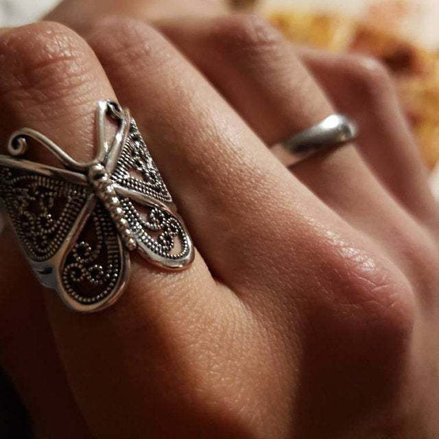 Anello farfalla regolabile in lega elegante gioiello animale_voghion.com