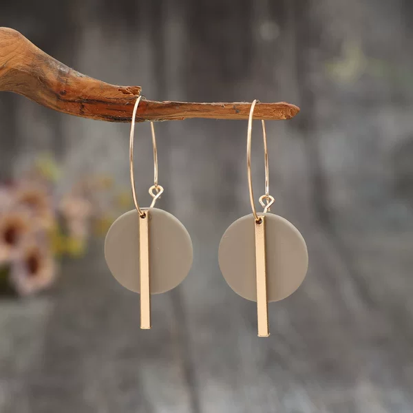 European and American Acrylic Round Splicing Long Alloy Retro Style Fashionable Women's Earrings