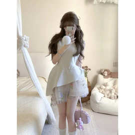 法式甜美时尚气质不规则蕾丝拼接背心连衣裙女夏季收腰蓬蓬短裙子