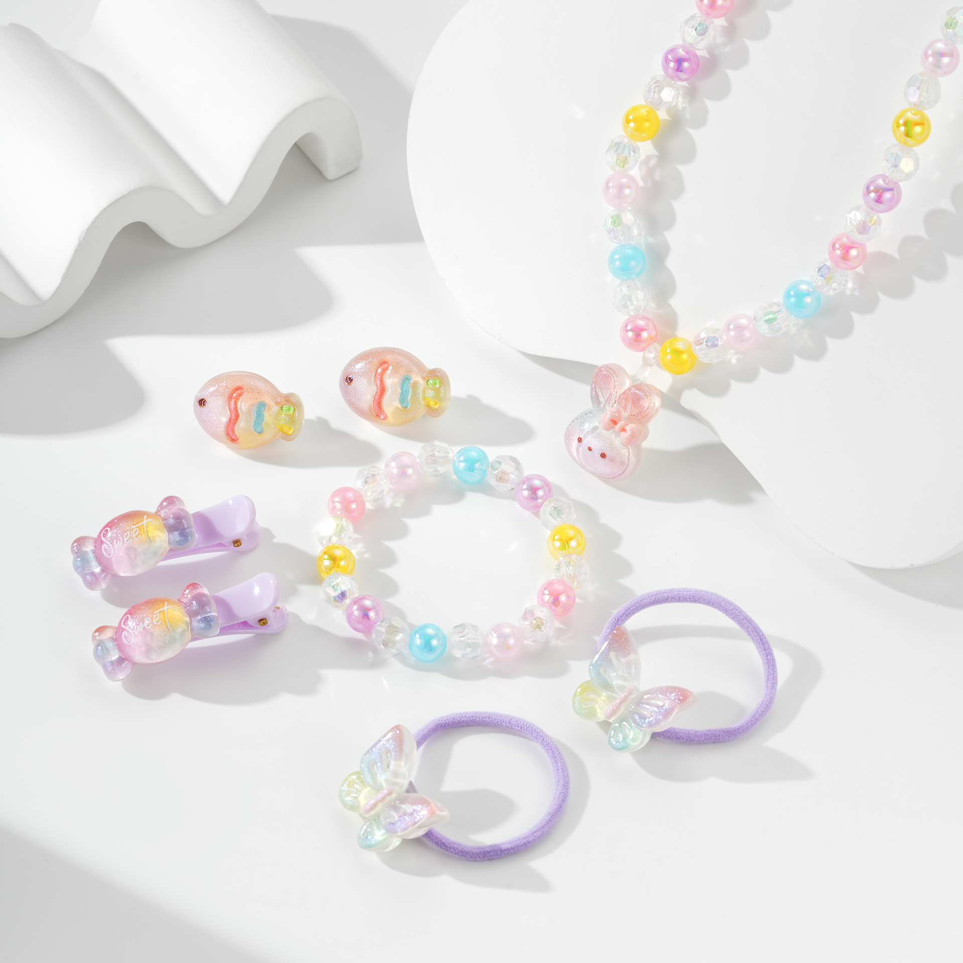 Niñas lindos colgantes de dibujos animados perlas translucentes de perlas adornos de mano pulseras de cuentas brocas para el pelo juegos de joyas para niños