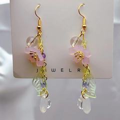 欧米の越境樹脂の花の耳のフックのフランスの長いタイプの花びらの葉の復古の文芸の甘い森系は肩の耳飾りを掃きます。