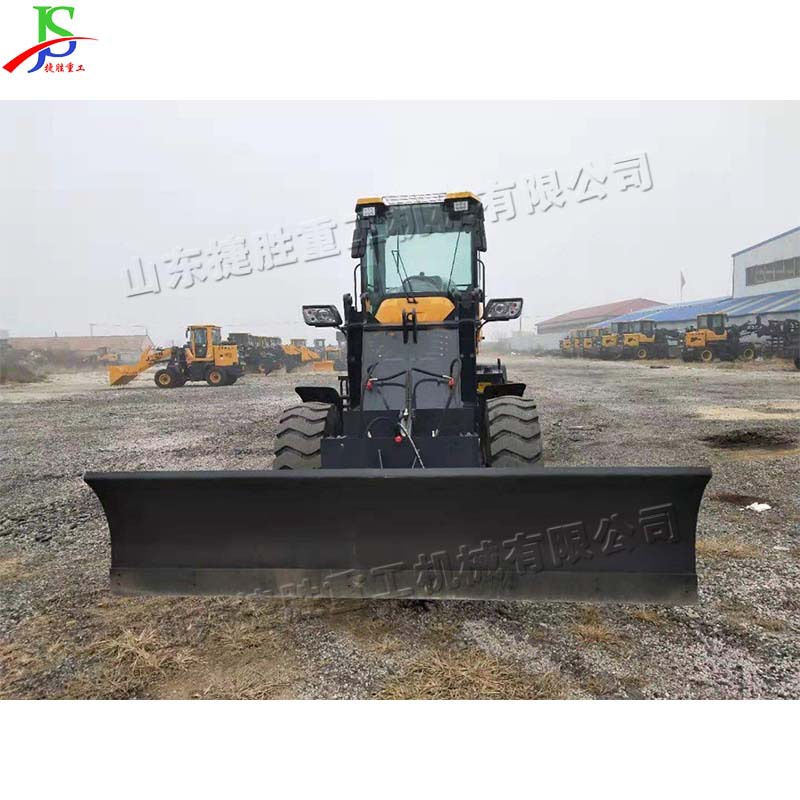 多功能越野除雪机 马路积雪清扫车 滚刷式除雪车