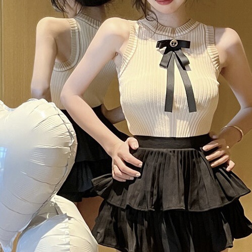 Summer new hot girl wear sexy slim fit sweet and spicy bow navel short knitted sleeveless camisole