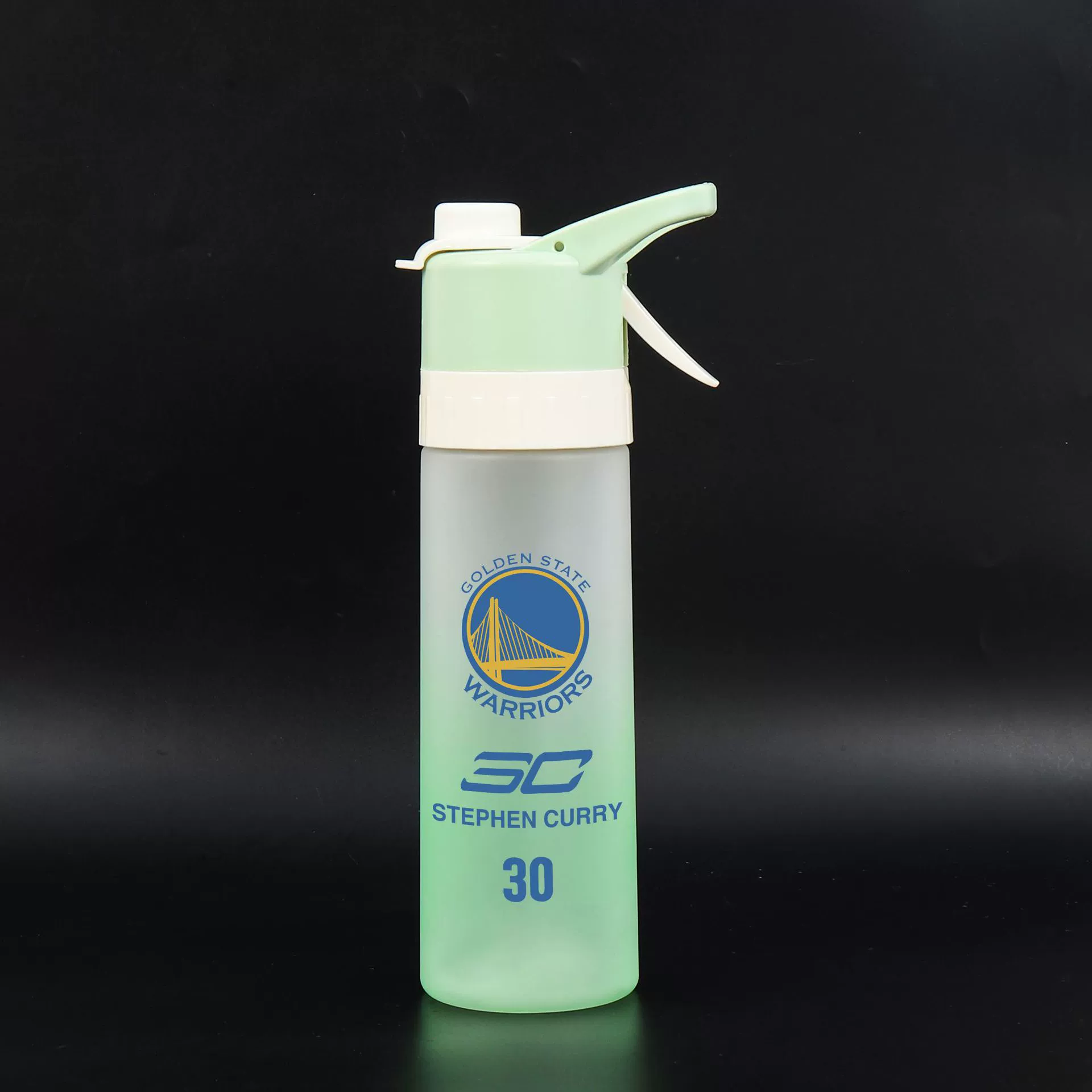 Sports bottle, big capacious basketball high quality spray for men and women