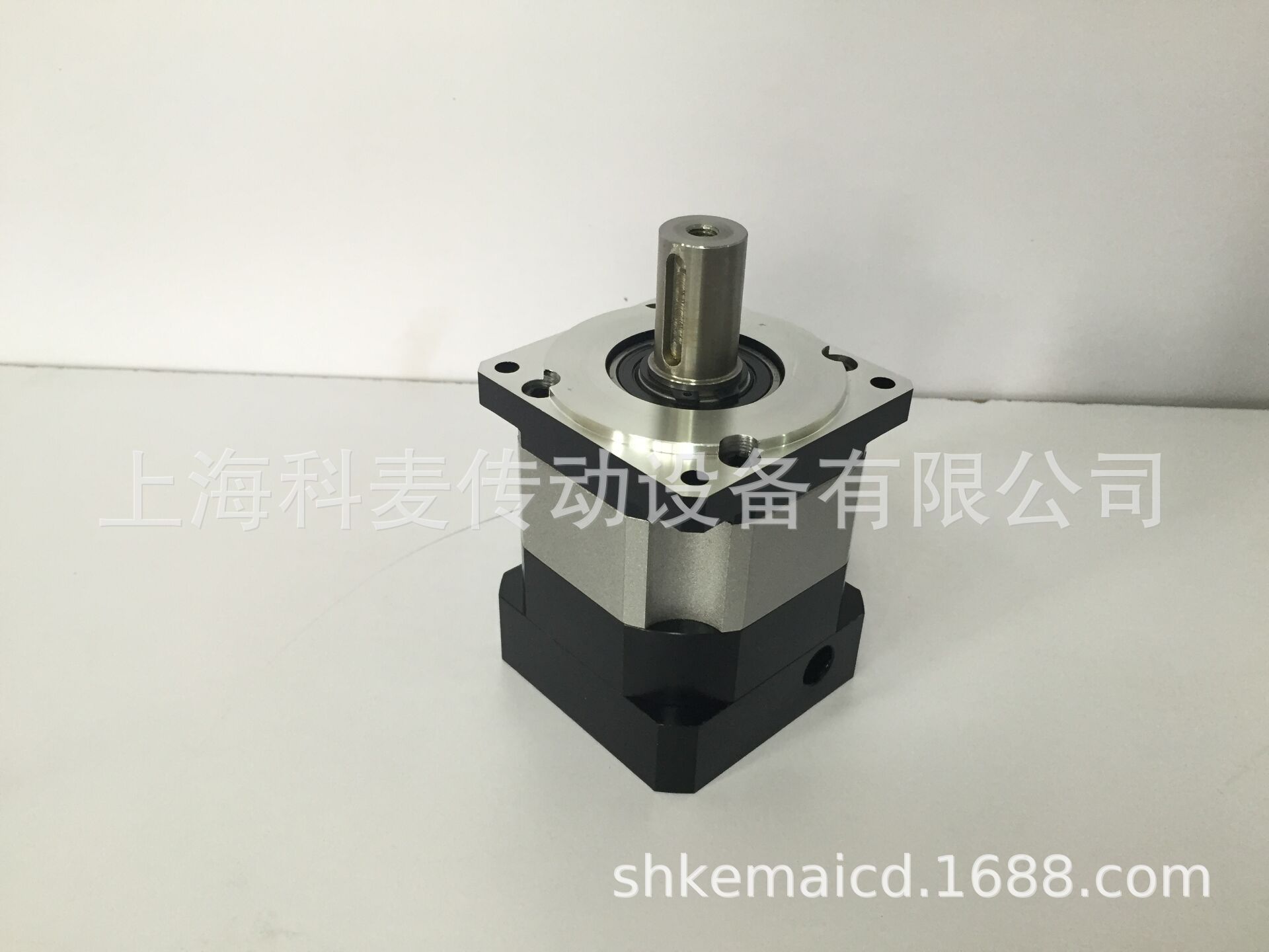 直角行星减速器PL220 L2-25-P2-S2伺服电机减速机