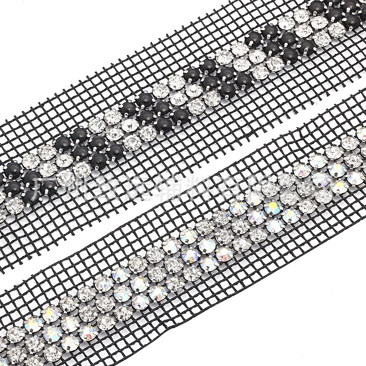 Venta directa de fábrica de joyería de diamantes de imitación de 3 hileras con malla inclinada, cadenas de diamantes de imitación, accesorios para prendas de vestir, accesorios para zapatos y bolsos, accesorios para el cabello, pinzas para el cabello, accesorios DIY.