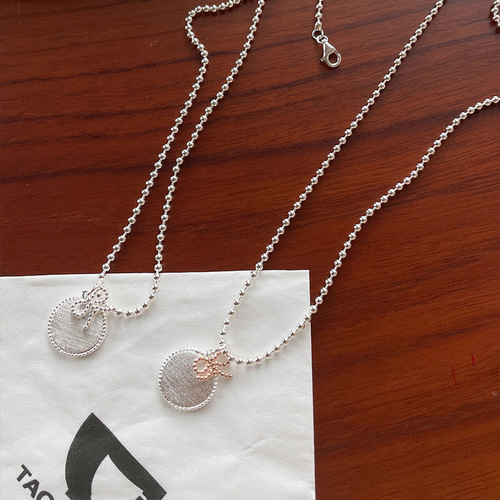 Han-style silver butterfly knot engraved silver pendant baby full moon necklace anti-lost laser necklace birthday gift full moon gift