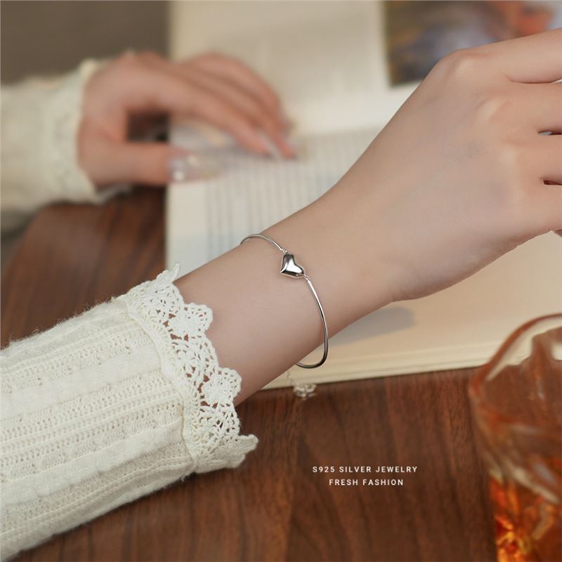 S Pure Silver Love Bend Brace, Light Luxury, Simple, Cute, Elegant, High Grade, Internet Famous Instagram Style_voghion.com