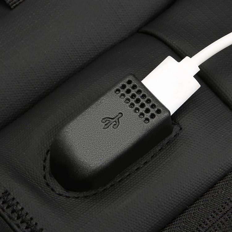 Men's Leather Travel Backpack With Usb Port For Business Logo_voghion.com