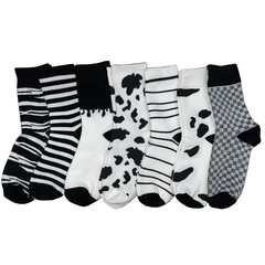 日系奶牛中筒襪春秋新款斑馬紋女士個性復古條紋運動襪子批發