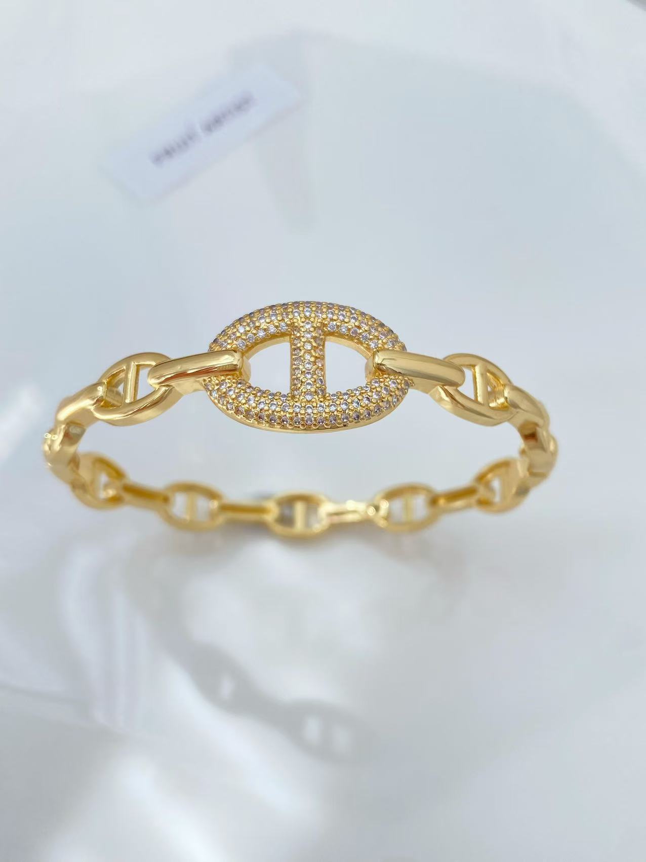 Wholesale Jewelry Vintage Style Classic Style Pig Nose Copper Zircon Plating Bangle display picture 4