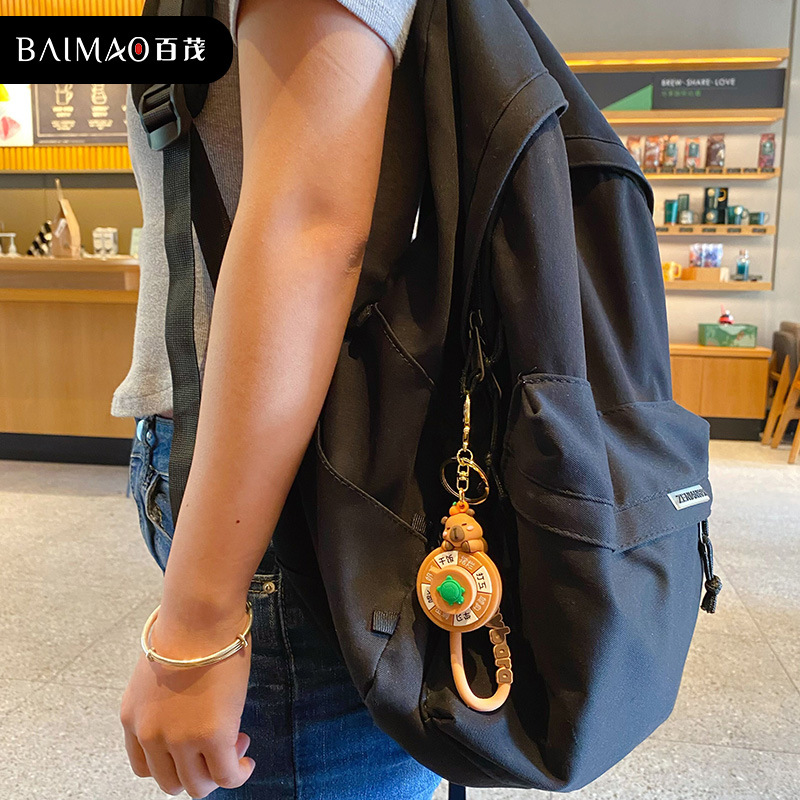 Internet Red Kapibala Toy Small Turnkey Car Keychain Female Cute Capybara Drop Glue Key Chain Ring Schoolbag Pendant