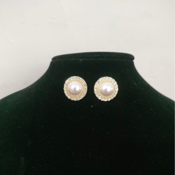 Retro elegant universal necklace from pearl