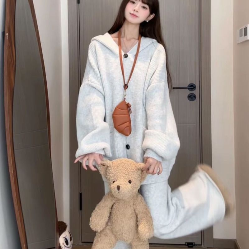 2025春季私服名媛御姐风纯色绵羊绒长袖三分裤套装休闲穿搭女|undefined