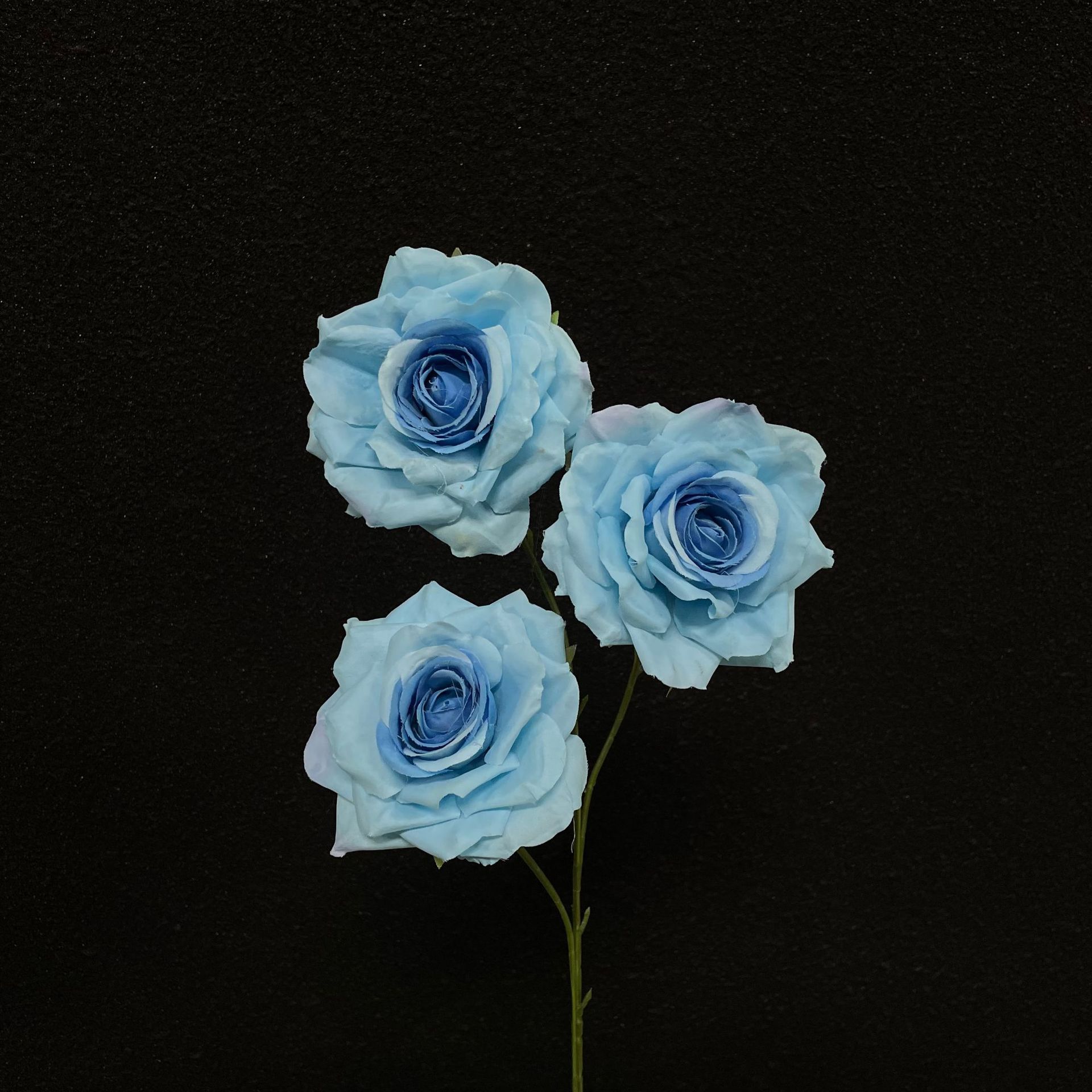 Artificial Rose Waterfall Wall Decor For Wedding Halls_voghion.com