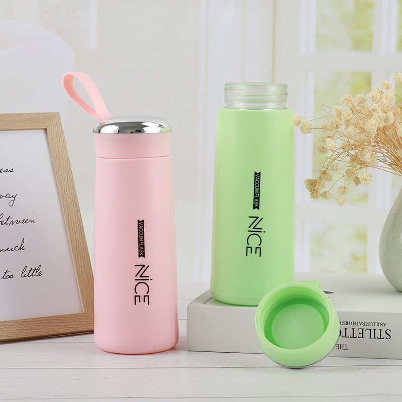 Promote the opening of a business with the Thesee Nais Water Cup - a minimalist, student-friendly, portable, creative glass cup, perfect for promotional giveaways and advertising.