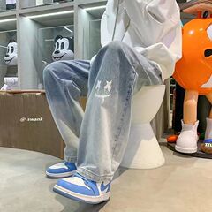 男性アメリカ春秋デニムパンツ高街ins潮牌笑顔落書きレトロ長ズボンゆるいストレートワイドパンツ