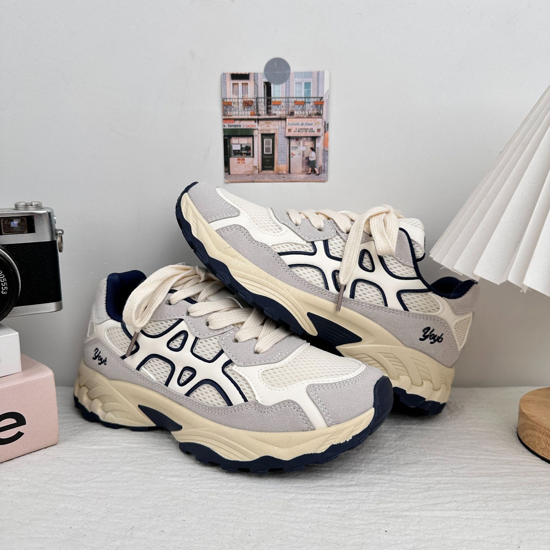 Zapatos de fondo grueso de larga onda para mujeres 2025 nuevos zapatos de otoño de mujer zapatos blancos casuales zapatos deportivos zapatos de skate