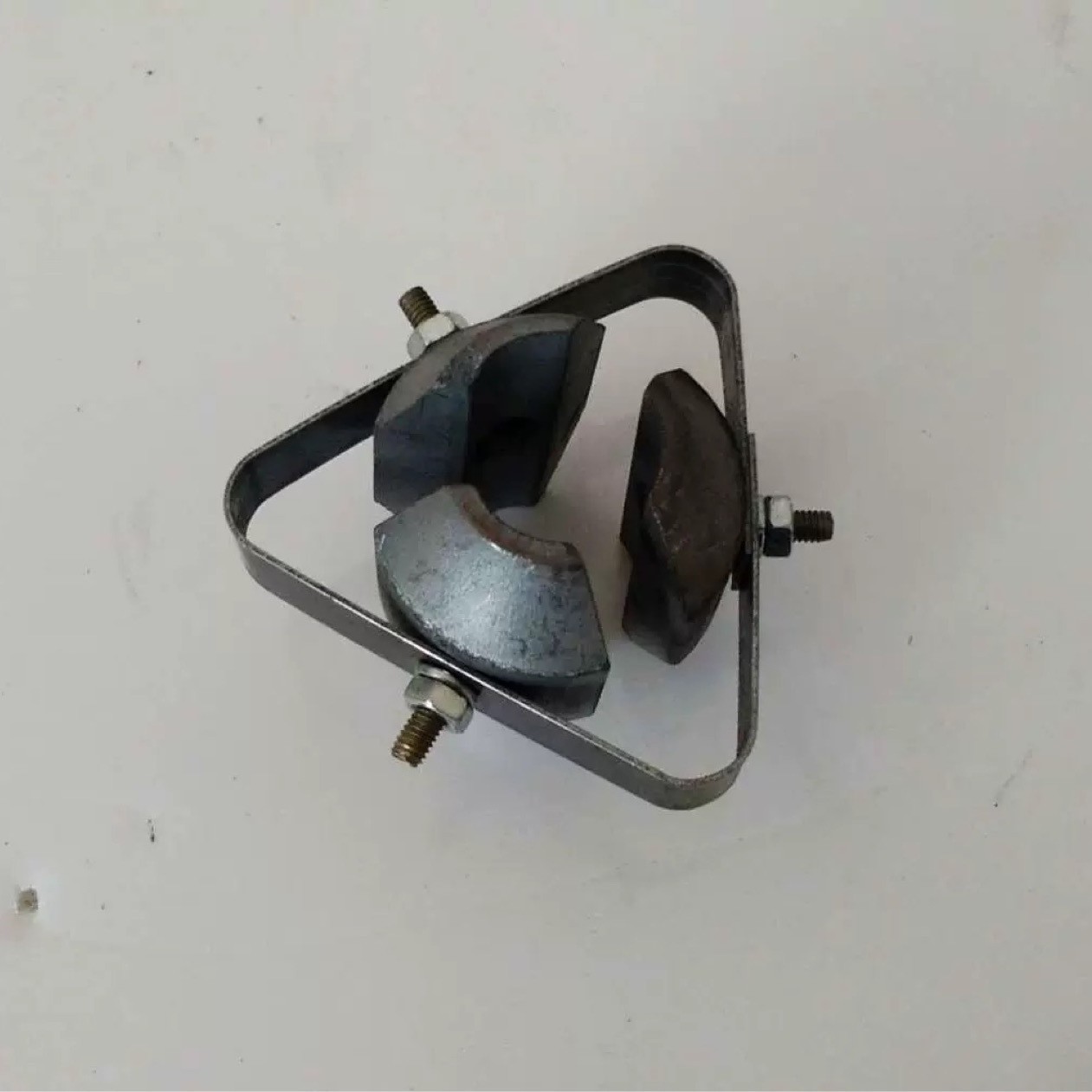 厂家供应80   150 型号 疏通机通用配件普通锁芯 夹紧块