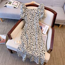 法碎花连衣裙2023新款夏季收腰显瘦开叉雪纺森系碎花长裙一件批发