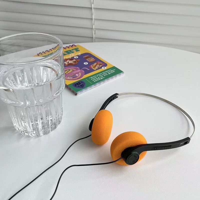 Tourist Bus Aviation Steel Bow-Shaped Over-Ear Headphones, Free Earphones, Lightweight Disposable Earphones, Bulk Shipment Tourist Bus Aviation Steel Bow-Shaped Over-Ear Headphones, Free Earphones, Lightweight Disposable Earphones, Bulk Shipment