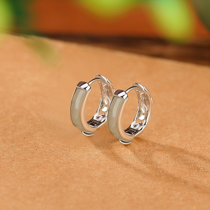 Bông tai kẹp tai retro bạc S925 đính ngọc bích sapphire hình hươu — Kiểu Sapphire