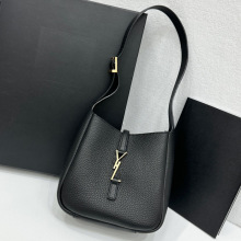 ��ُ��Y��HOBO��Ҹ�°�ˮͰ��Ů��ƤСţƤ�μ���֦�y�������ĸ