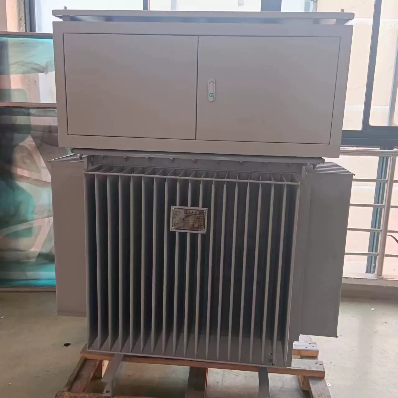 隧道升压降压稳压变压器稳定380V供电远距离输电800KVA1000V