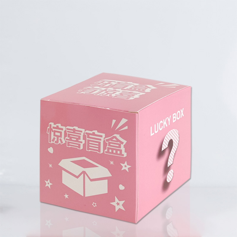 Caja ciega sorpresa caja vacía caja de color de actividad al por mayor caja de embalaje grande de dibujos animados coche colgando caja de regalo hecha a mano caja ciega caja