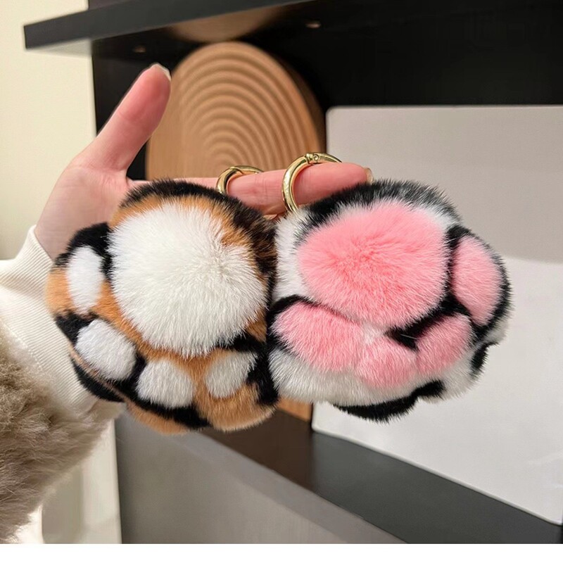 Real Rex Rabbit Fur Lucky Tiger Paw Car Keychain Pendant Cute Plush Schoolbag Hanging Birthday Gift Real Rex Rabbit Fur Lucky Tiger Paw Car Keychain Pendant Cute Plush Schoolbag Hanging Birthday Gift