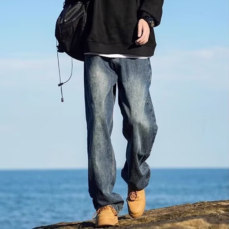 Washed Black and Gray Bootcut Jeans for Men in Spring and Autumn American Retro Mid-Line Straight Pants Are Handsome Washed Black and Gray Bootcut Jeans for Men in Spring and Autumn American Retro Mid-Line Straight Pants Are Handsome