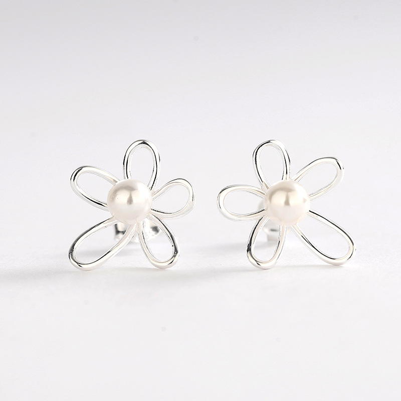 Electroplating Gold Plating Process 18K Gold Plated 925 Sterling Silver Flower Freshwater Pearl Sweet Ear Studs For Women's