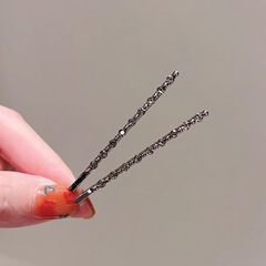 女性用の絶妙なヘアピン、黒のワンラインクリップ、ハイエンドのラインストーンサイドクリップ、ヘッドドレス、気質の髪の毛の前髪クリップ、ペアクリップ