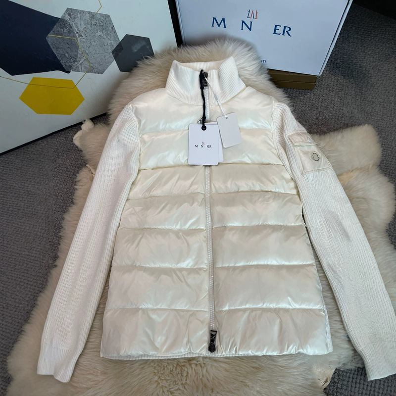 Mengjia 25sM new women's knitted patchwork zipper stand-up collar down jacket, stylish, cute, versatile cardigan coat Mengjia 25sM new women's knitted patchwork zipper stand-up collar down jacket, stylish, cute, versatile cardigan coat