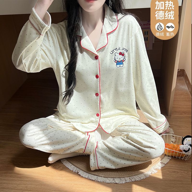 Pijamas de ternilla de mujeres otoño y invierno nuevo estilo japonés encantador conjunto de manga larga de dibujos animados gruesa ropa cálida para el hogar se puede usar fuera