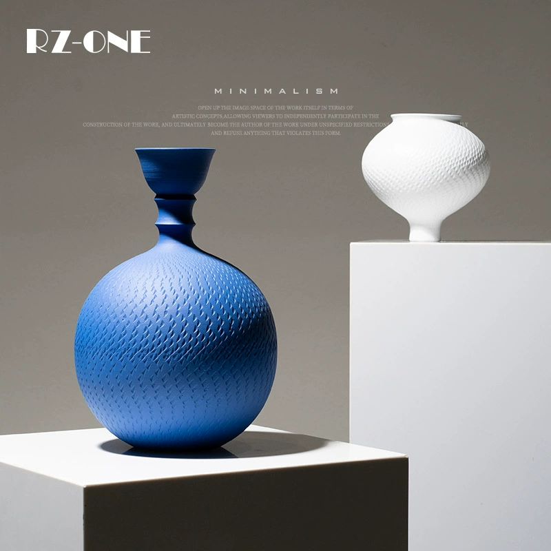 Керамическая ваза Craftsman Thirteen Klein Blue Glaze: современный, элитный декор для дома, высококачественное художественное изделие