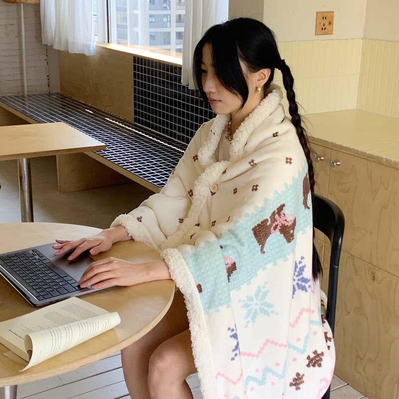 秋冬加厚牛奶绒毯羊羔绒披肩毯可爱少女办公室盖腿毯飞机毯旅游毯|undefined