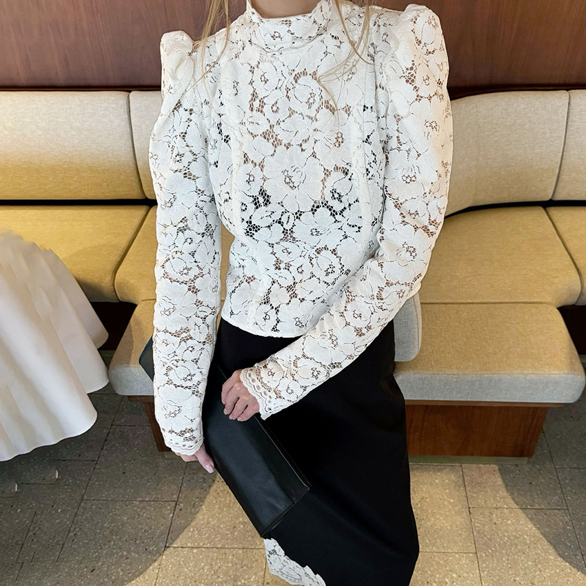 法式蕾丝花边半高领衬衫2025秋冬新款女装半透视性感时尚钩花上衣