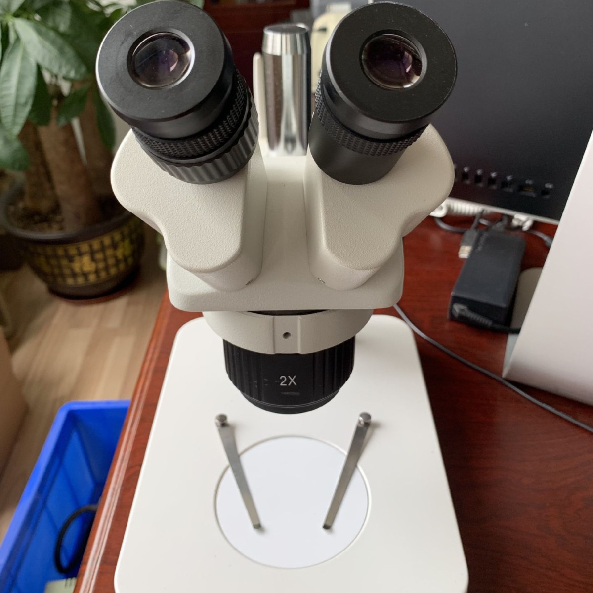 低价售二手99成新舜宇双目连续变倍体式显微镜 手机维修显微镜