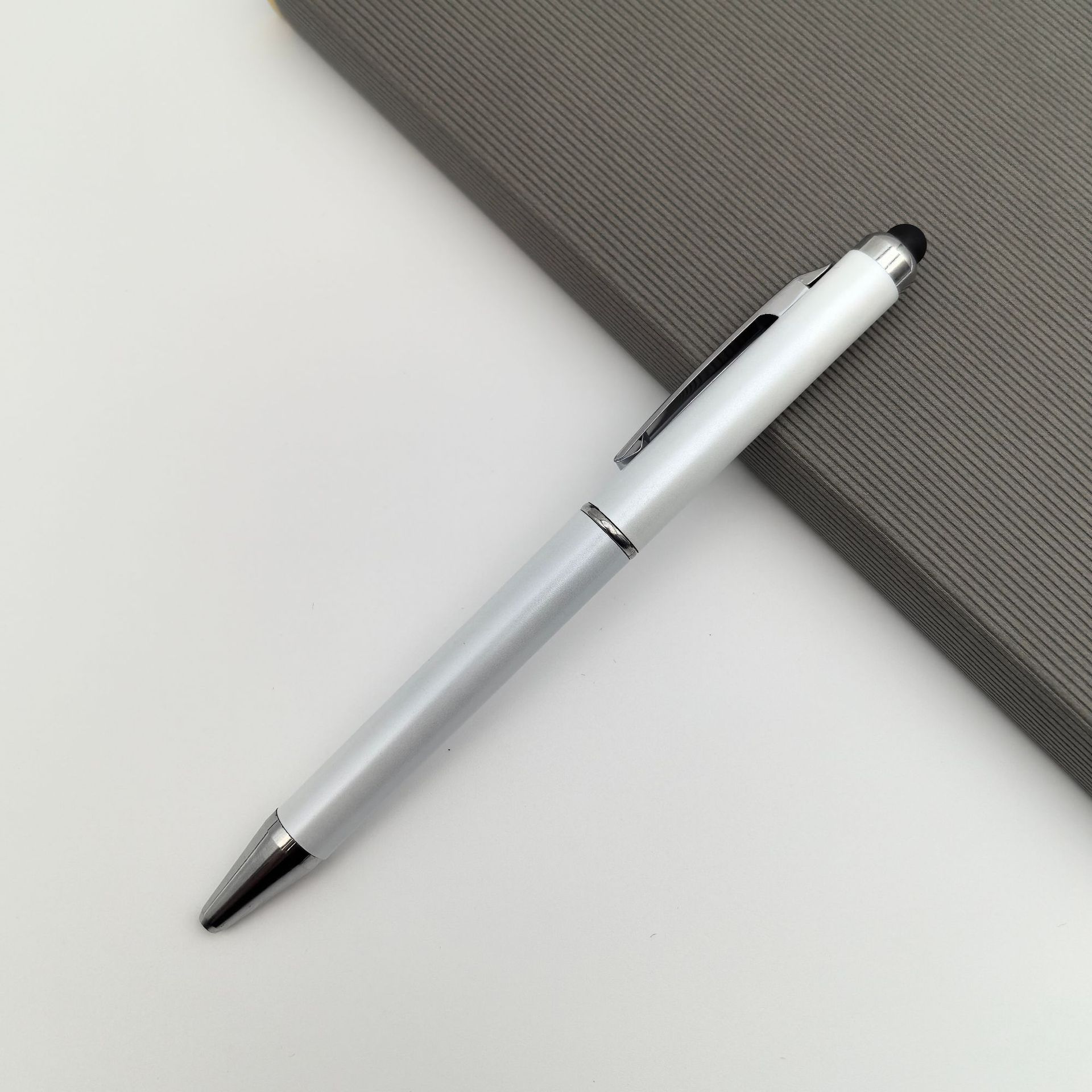 Lápiz táctil multifuncional con pluma de condensador de escritura manual de doble propósito para teléfono inteligente con pluma de bola de condensador de escritura manual universal