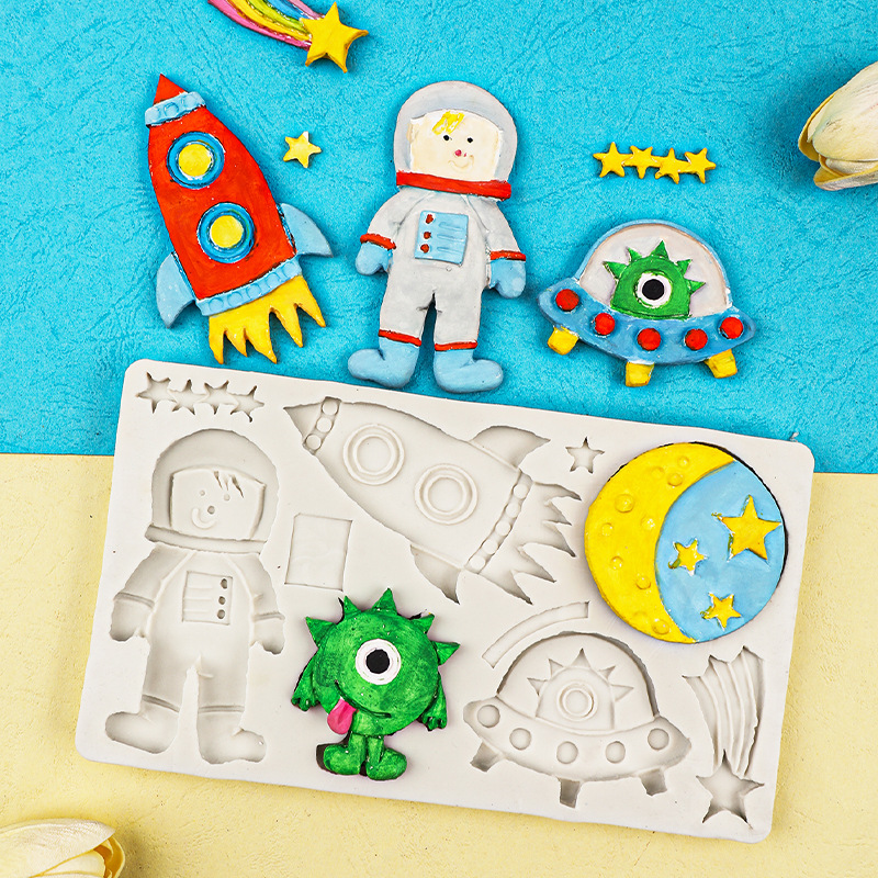 Astronauta espacial Rocket Planet Molde de silicona Decoración de horneado creativo Molde de Pace seco de fondant de chocolate