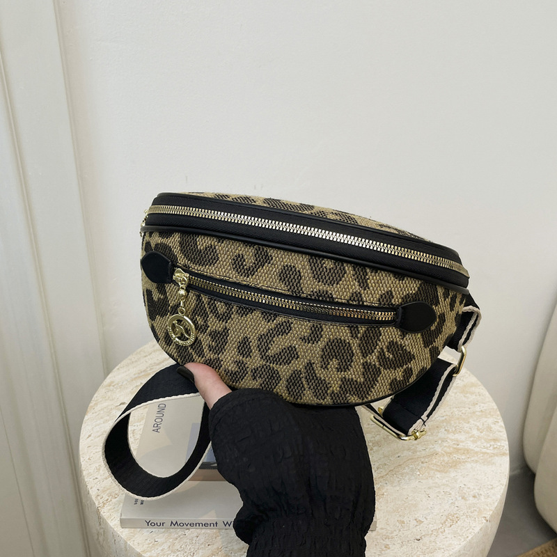 Cross-Border Leopard Print Small Bag, New Trendy Autumn and Winter Versatile Fashion Waist Bag for Women, Ins Niche Chest Bag, Single Shoulder Crossbody Bag