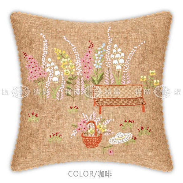 Fábrica al por mayor de color de impresión bordado de la cinta hecha a mano DIY paquete de material cojín funda de almohada flor frente mariposa volando doble platillo Flying dance