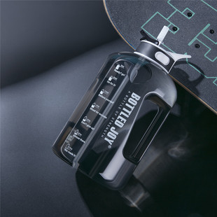 Bottled joy����ͰФ��ͬ�������ˮ����������ƿ�������ܱ�����