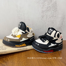 小童中帮拼色休闲板鞋2025冬季新品韩版男童洋气拼色宝宝跑步鞋潮