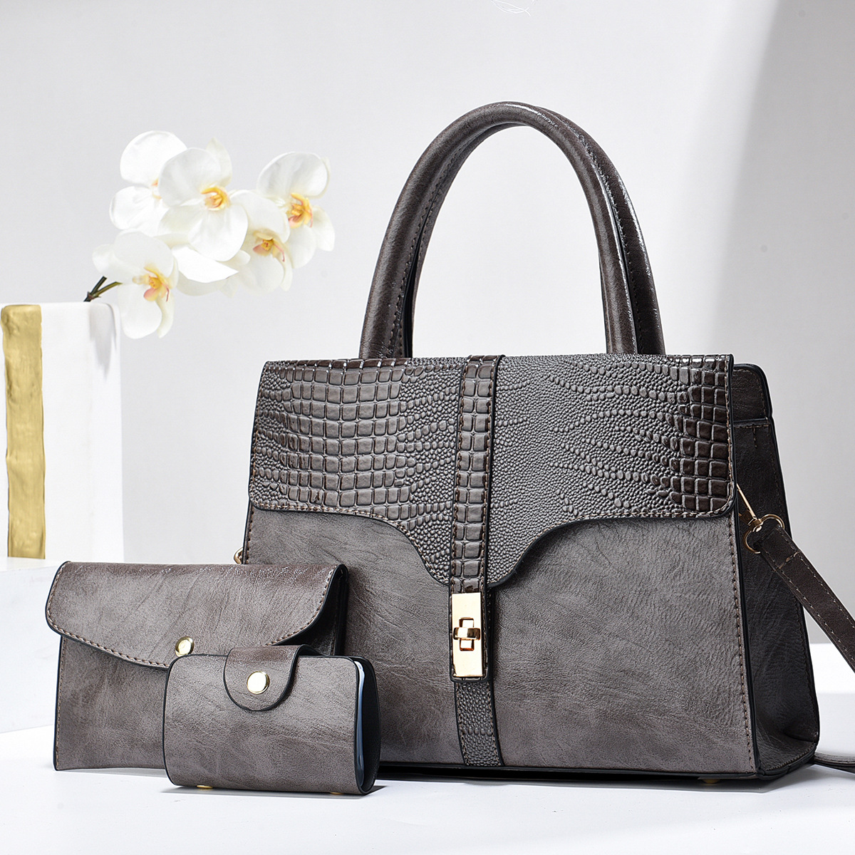 Manufacturer's Elegant Women's Fashionable Shoulder Bag New Crossbody Bag Women's 2025 Spring Versatile Mother Bag Handbag