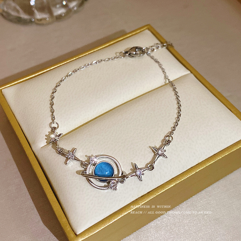 Hip-hop star bracelet female ins Net red wind niche design bracelet 2022 New Tide hand jewelry wholesale Hip-hop star bracelet female ins Net red wind niche design bracelet 2022 New Tide hand jewelry wholesale