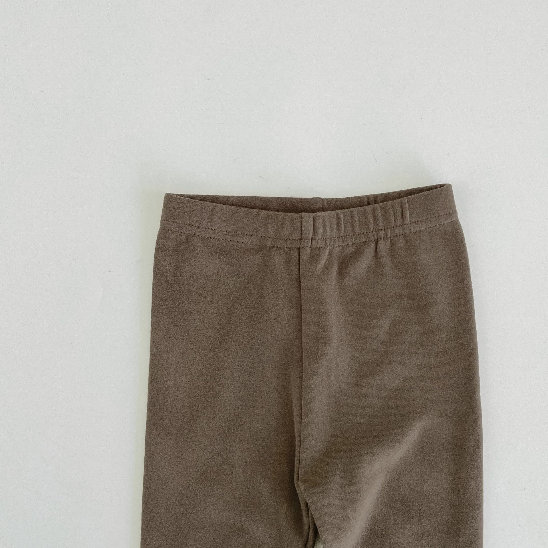 2023 Otoño e Invierno niñas SLIM-Fit color sólido polainas ropa exterior lana pull-up casual algodón bebé bottoming Pantalones