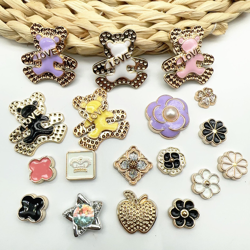 Love Bear Hole Shoe Accessories Crown Peach Heart Apple Clover Hairpin Hair Grab Hole Shoe Accessories Wholesale