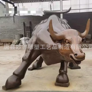 定制铸铜华尔街铜牛雕塑 铜牛铁牛开荒牛耕地牛广场公司动物摆件